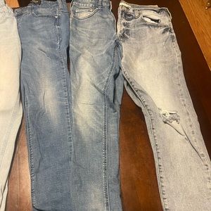 4 pairs of pacsun jeans